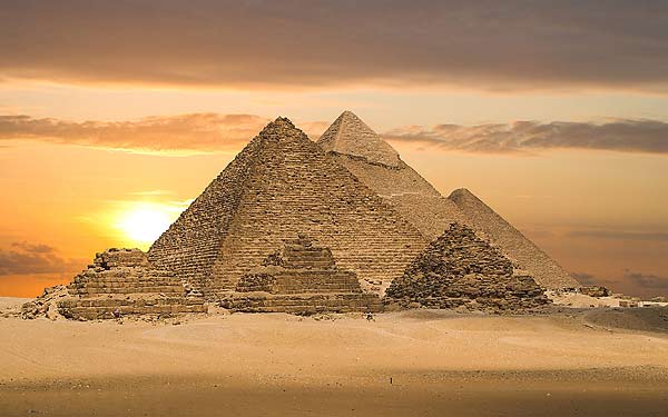 Bí mật trong kim tự tháp Giza, kỳ quan duy nhất còn sót lại của thế giới cổ đại