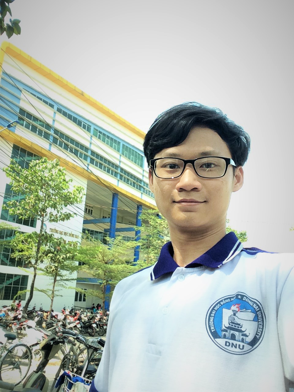 Binh Pham, Student,  Chemistry